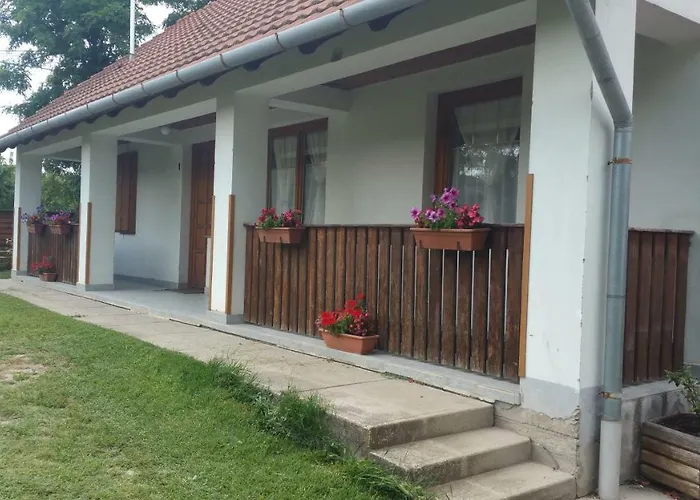 Pensionat Elo Tisza Vendeghaz 3*